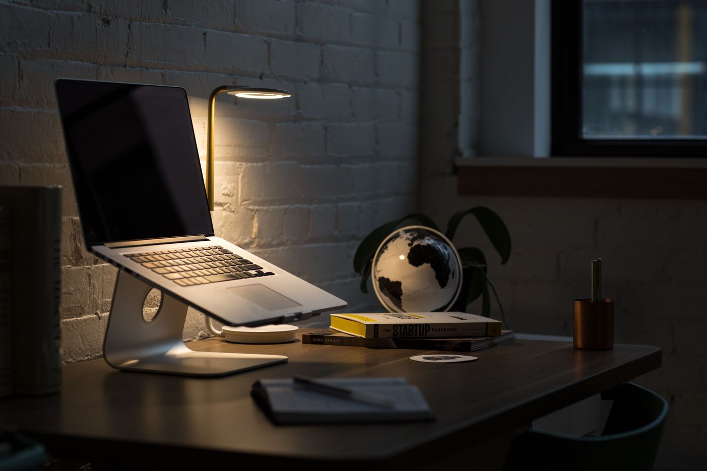 LaptopRiser invisible aluminum folding laptop stand